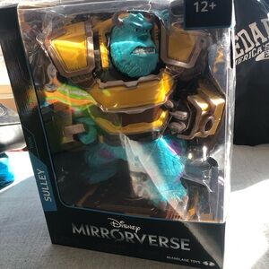 Disney Mirrorverse Sulley Figure in Blue and Gold Armor